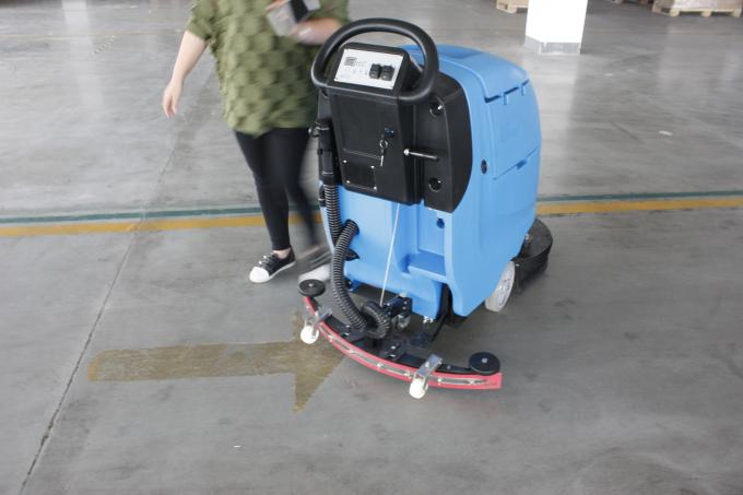 Automatische kompakte Boden-Wäscher-Maschine mit mehrfachen Wasser-Injektoren 0