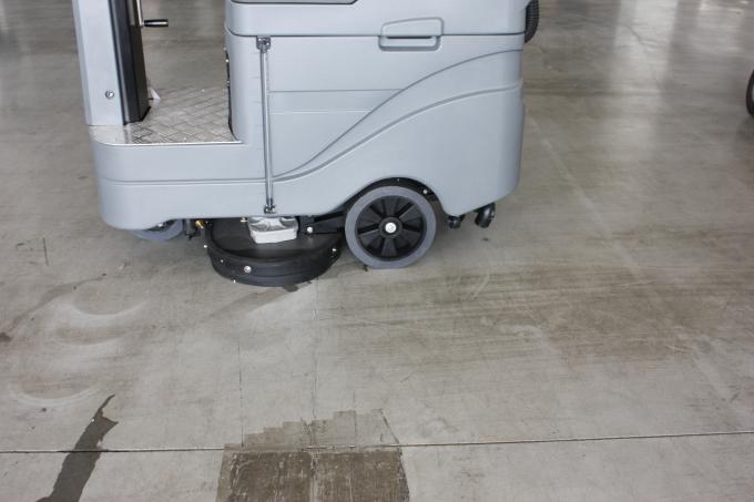 industrielle Reinigungs-Maschinen-Fahrt des Boden-500w auf Art mittlere Größe 0
